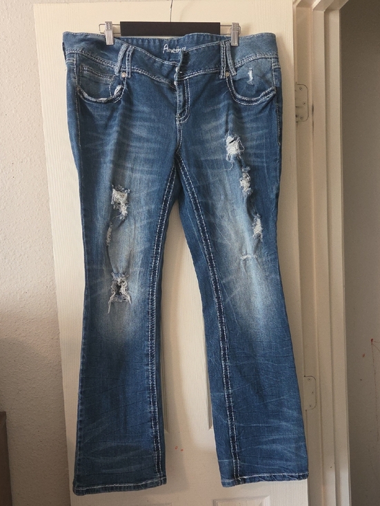 Amethyst Jeans Denim - Amethyst Distressed Bootcut Jeans